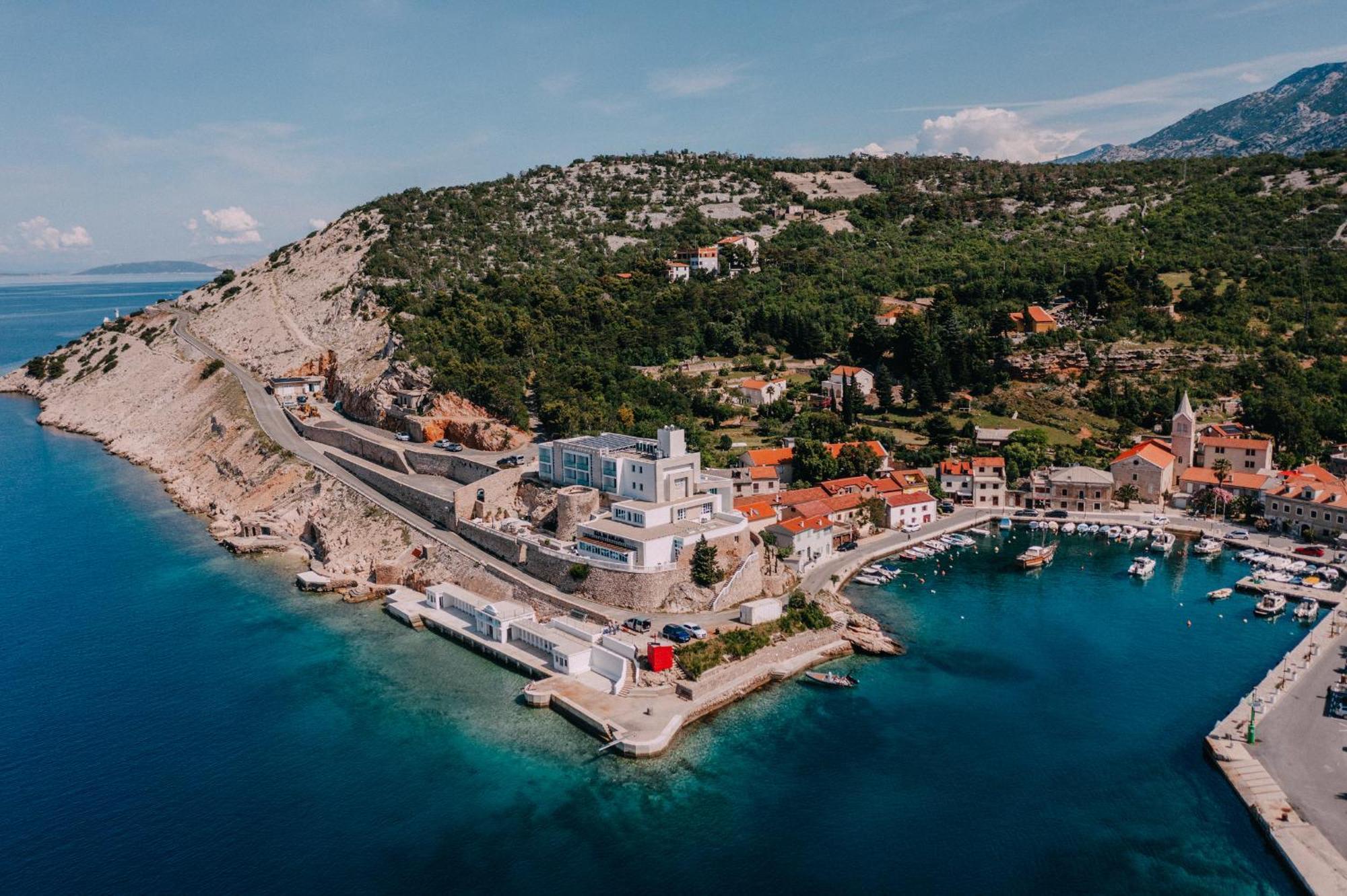 Kul In Ablana Hotel Jablanac Exterior photo